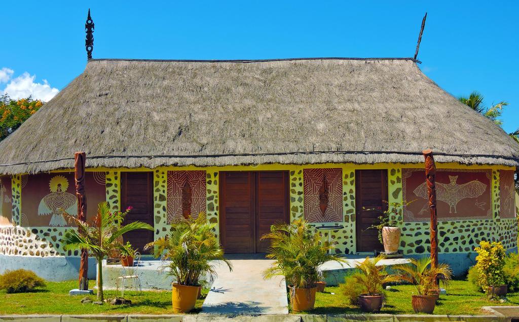 Koniambo Hotel Koné Eksteriør billede