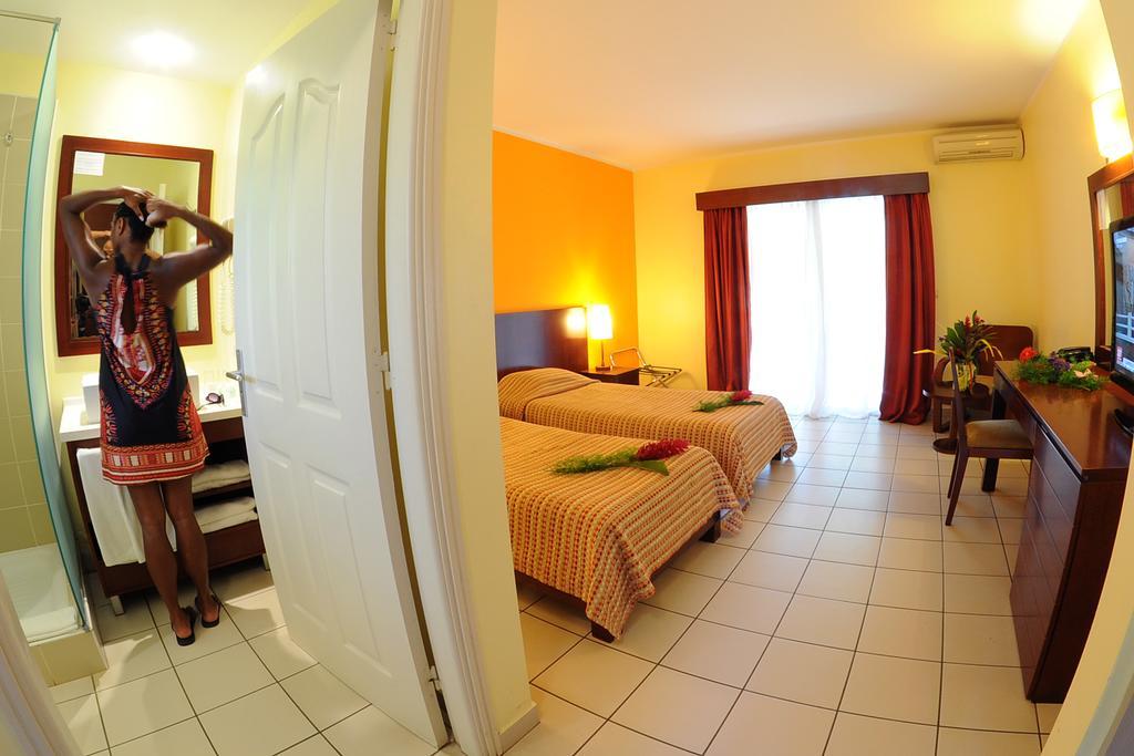 Koniambo Hotel Koné Værelse billede