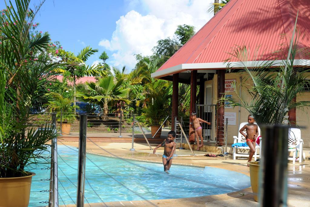 Koniambo Hotel Koné Eksteriør billede