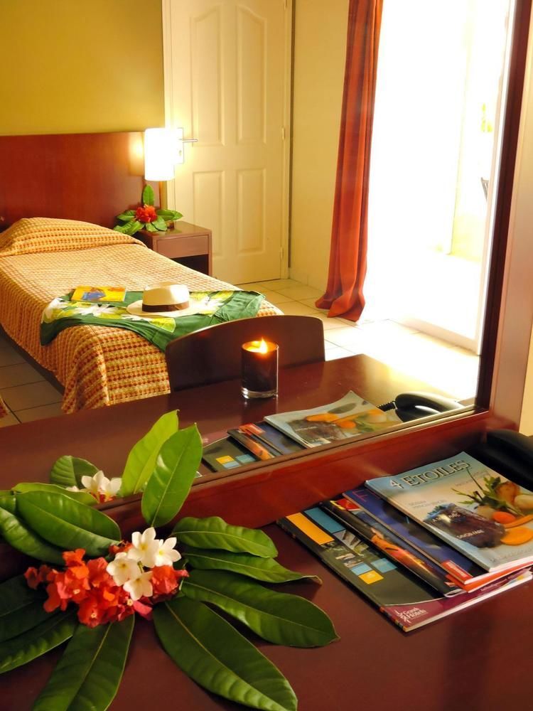 Koniambo Hotel Koné Eksteriør billede
