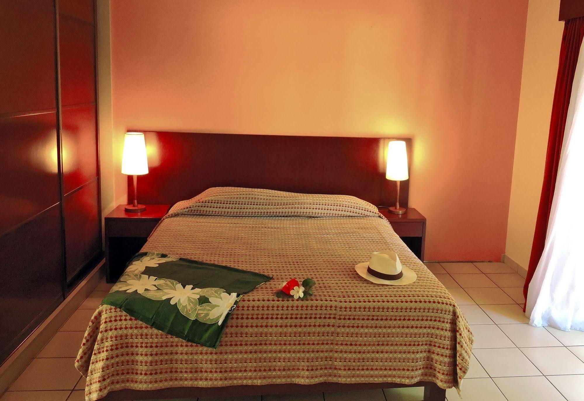 Koniambo Hotel Koné Eksteriør billede
