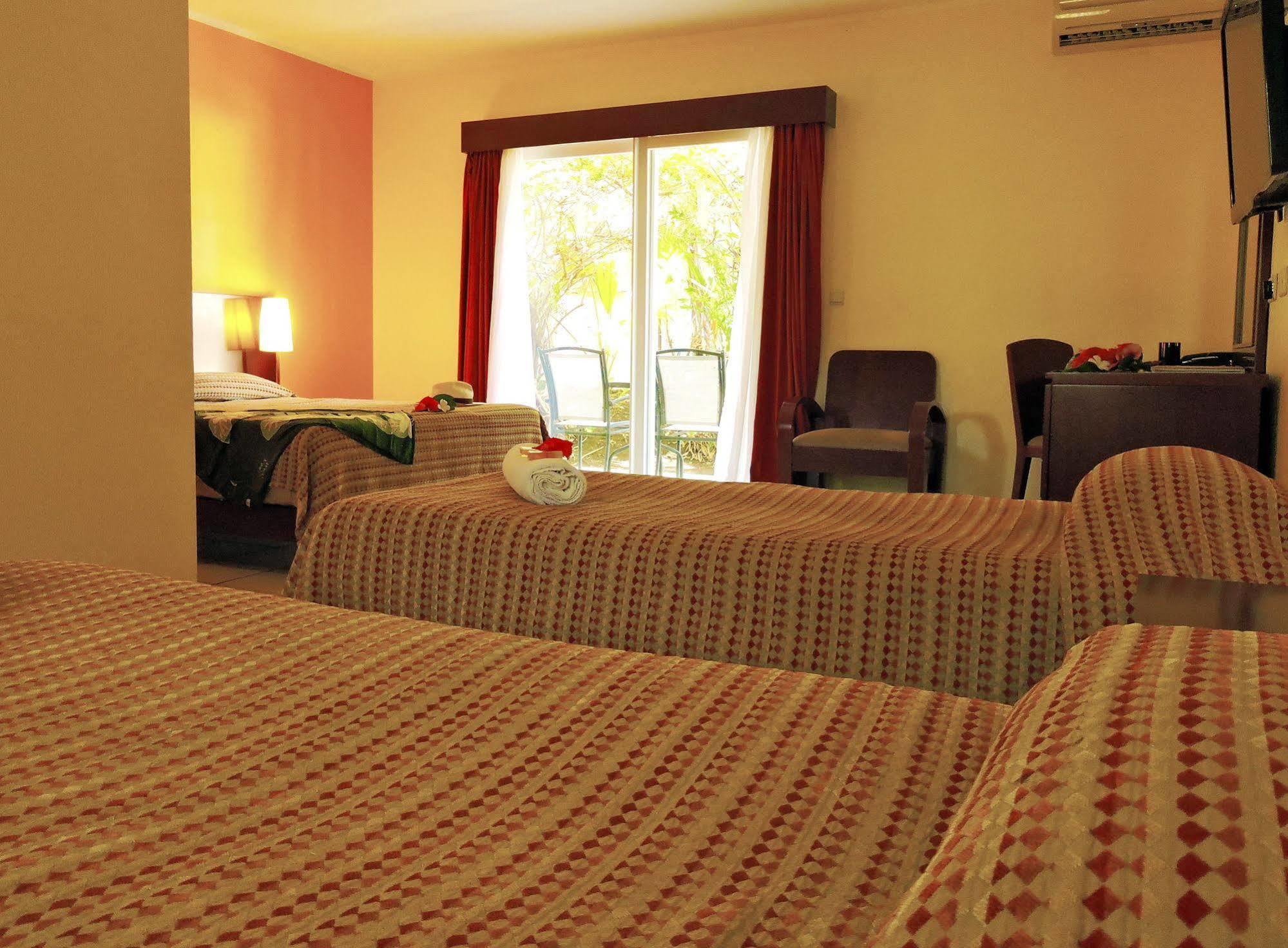 Koniambo Hotel Koné Eksteriør billede