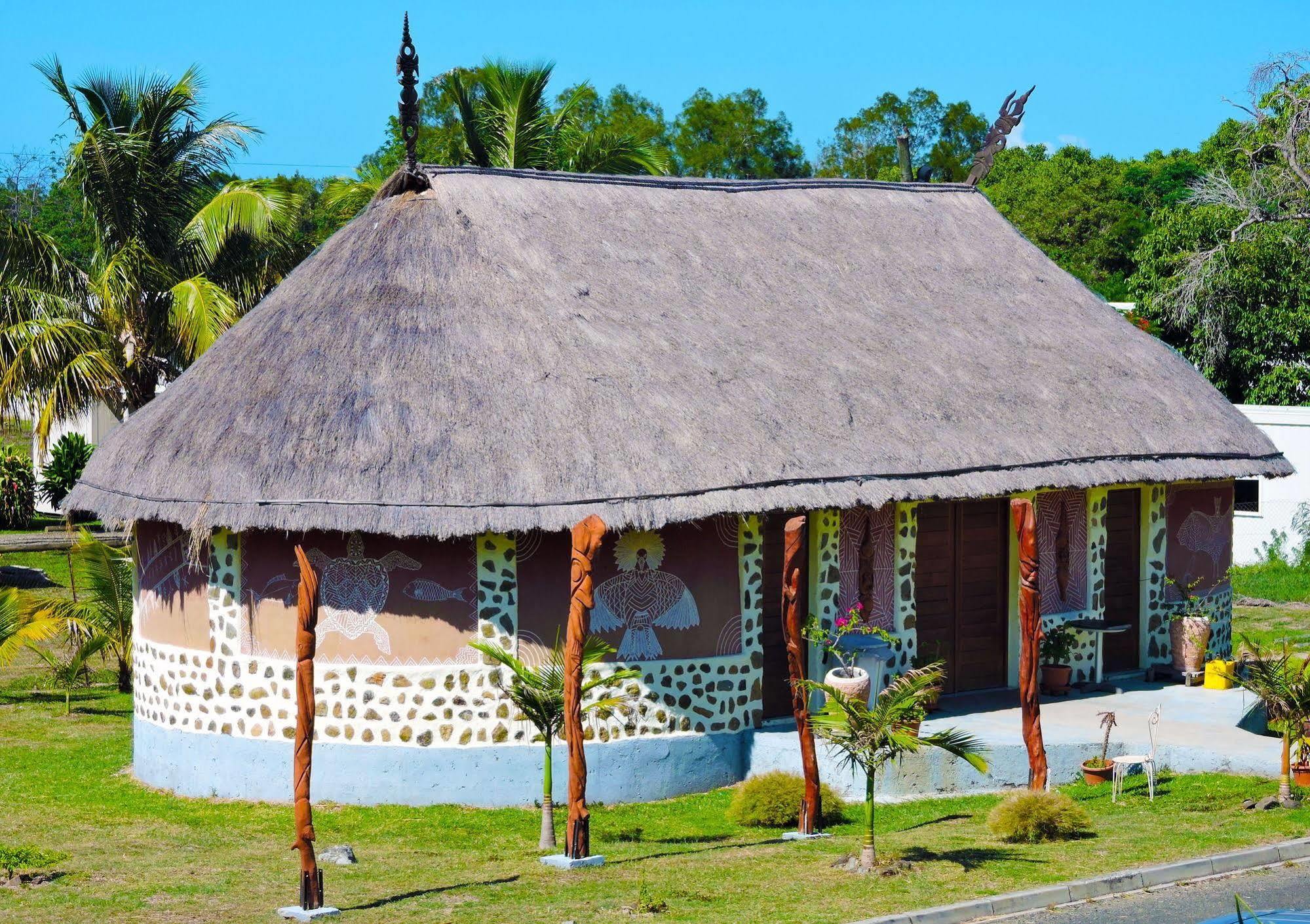 Koniambo Hotel Koné Eksteriør billede